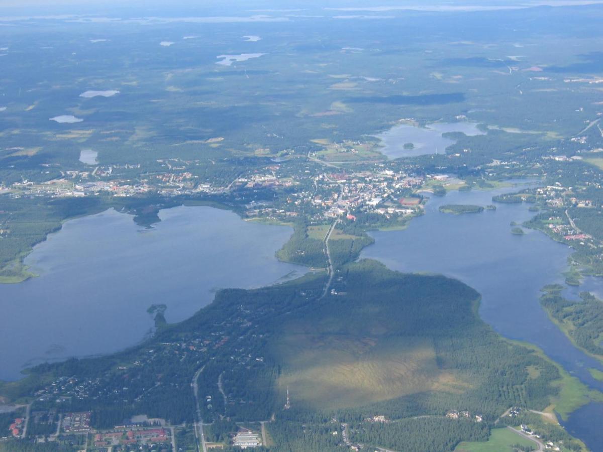Hotelli Kultainen Joutsen Kuusamo Extérieur photo