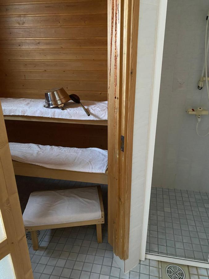 Hotelli Kultainen Joutsen Kuusamo Extérieur photo